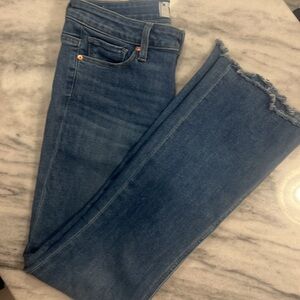 Paige Claudine kick crop jeans